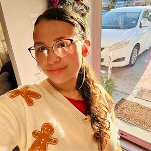 Meet your Posher, Grace